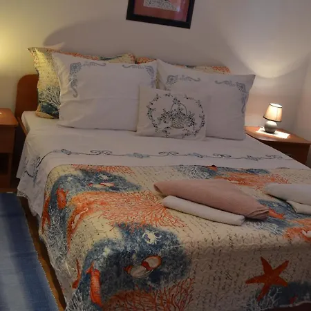 Appartement Lucija Srima