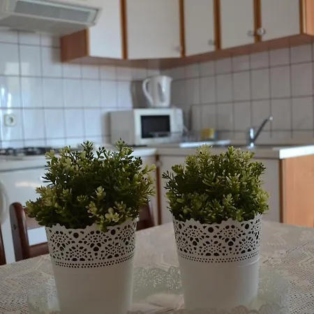 Appartement Lucija Srima