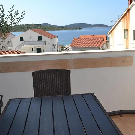 Lucija Apartamento Srima