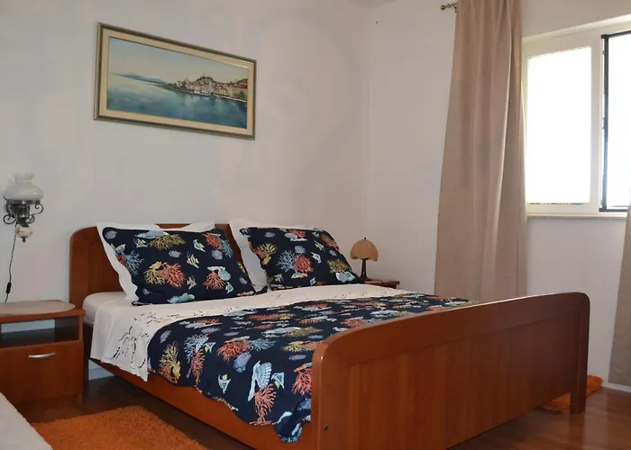 Lucija Appartement Srima